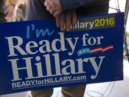 Cartel de &quot;Listos para Hillary&quot; en un evento en Nueva York. 