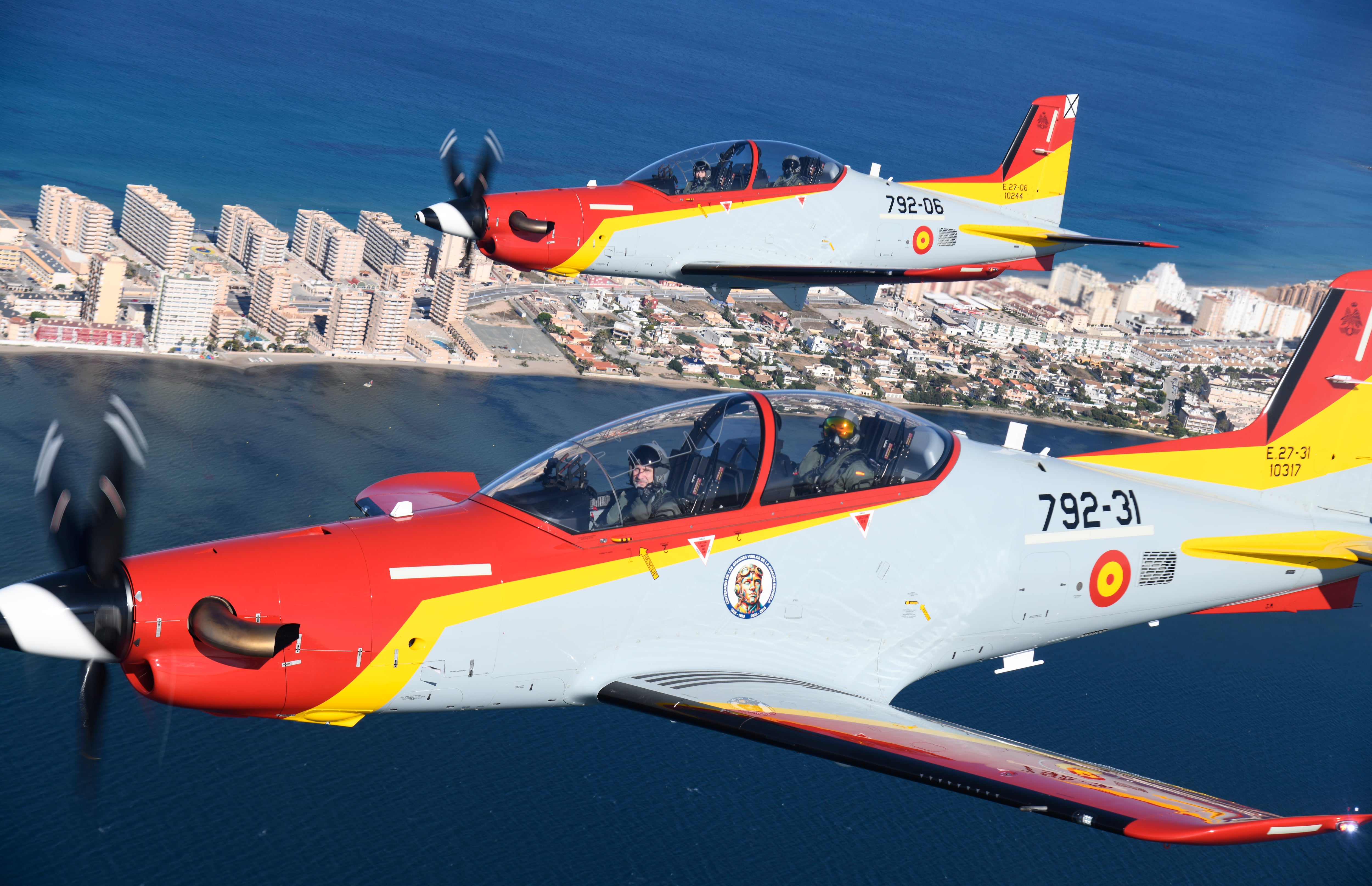 El Rey y la princesa protagonizan su primer vuelo juntos en Murcia