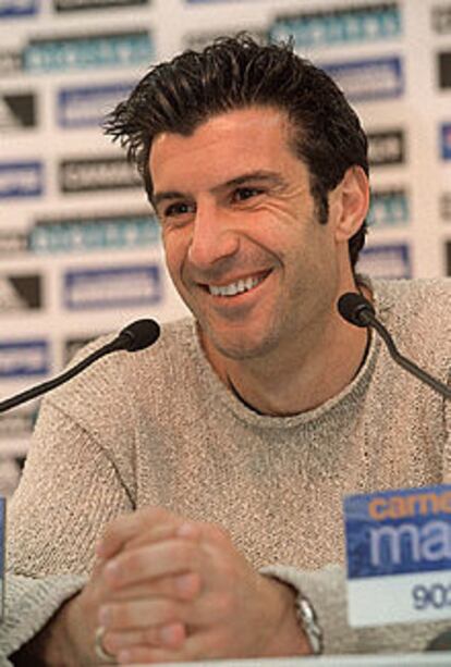 Figo, en una conferencia de prensa.