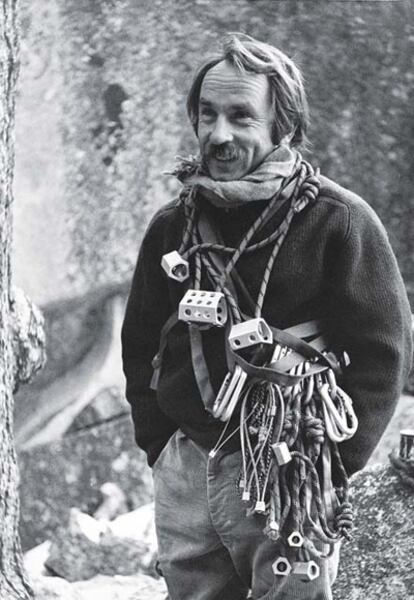 Yvon Chouinard fotografiado por su socio Tom Frost en los años 70. Fuente: Patagonia.