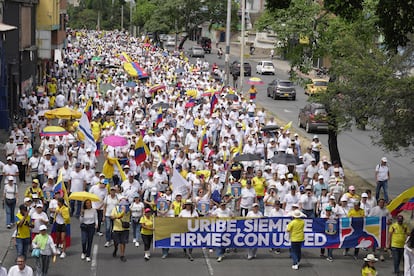 En Cali, la marcha del partido Centro Democrático fue del Parque Panamericano a la Plazoleta de la Caleñidad.