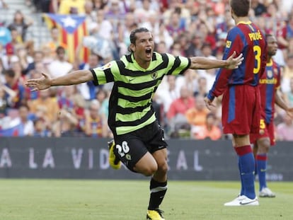 Valdés, tras marcarle al Barça con el Hércules.