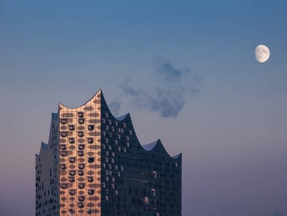 La Elbphilharmonie, de Herzog y de Meuron, en Hamburgo (Alemania). 