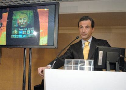 El ministro en funciones Juan Costa, durante la presentación de la tecnología UMTS, el pasado 4 de marzo.
