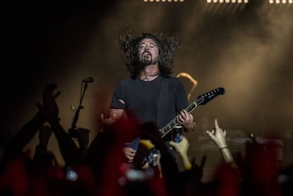 Dave Grohl, en el concierto ayer de Foo Fighters en Barcelona.