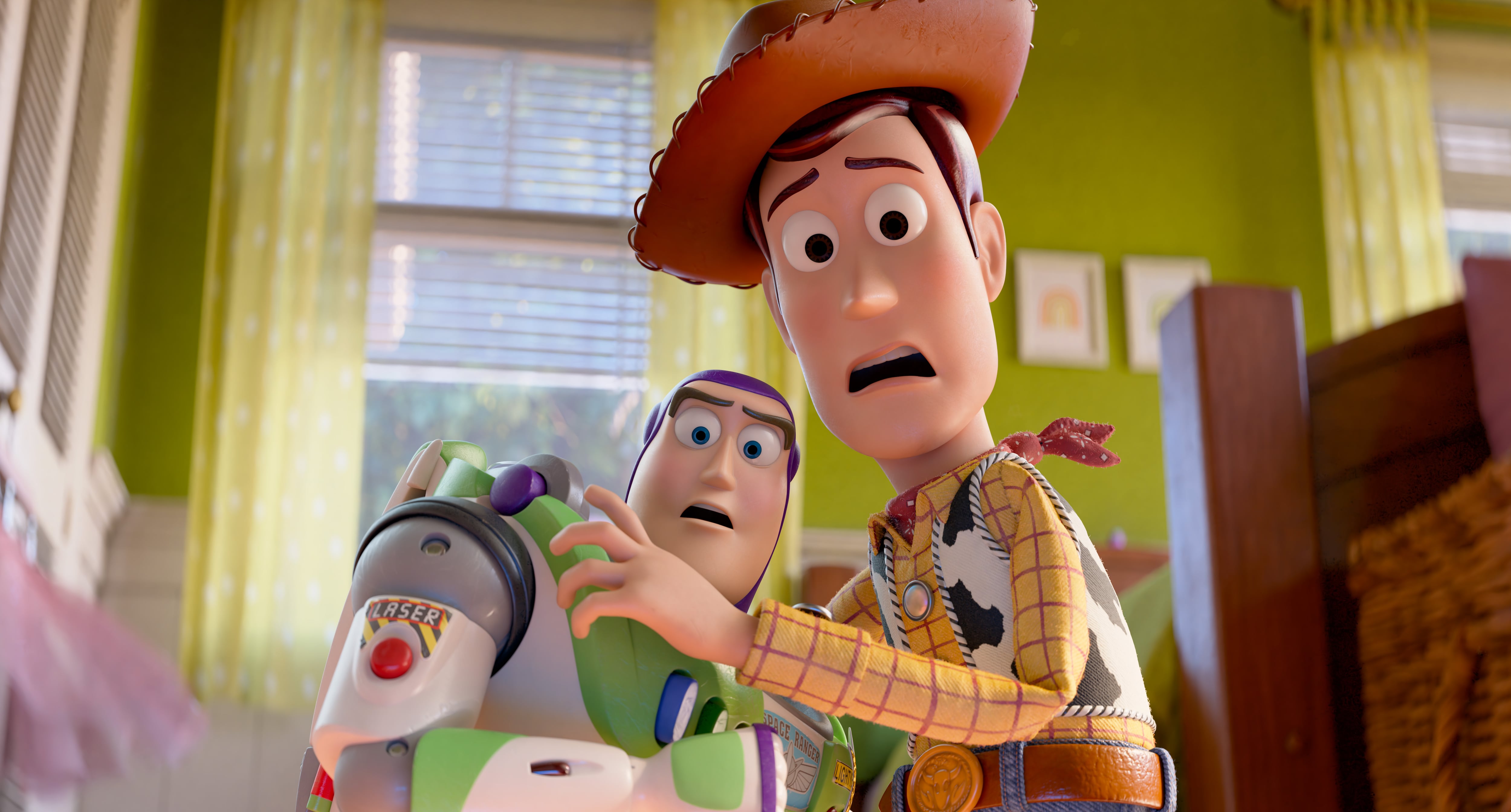 Andrew Stanton, director de ‘Toy Story 5’: “Los niños deben jugar a imaginar, en lugar de que les explique el mundo una pantalla”