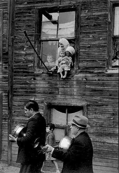 Imagen de la serie <i>Estambul 1955-2000</i>, de Marc Riboud.