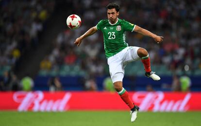 Alan&iacute;s durante un partido con la selecci&oacute;n de M&eacute;xico. 