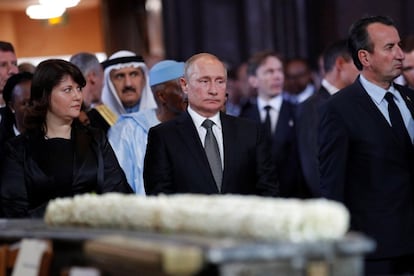 El presidente ruso Vladimir Putin asiste al funeral del expresidente francés Jackques Chirac.