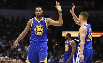 Kevin Durant y Stephen Curry.