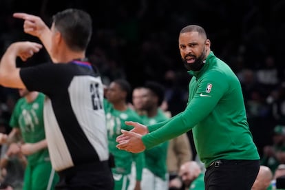 Ime Udoka durante el cuarto partido contra Miami Heat.