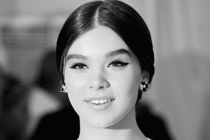 Hailee Steinfeld.