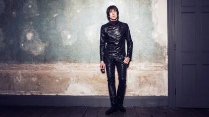 Miles Kane.