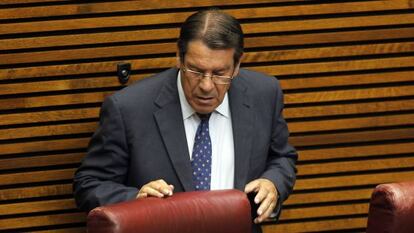 El diputado del PP y exalcalde de Torrevieja, Pedro Ángel Hernández Mateo, en un pleno de las Cortes.