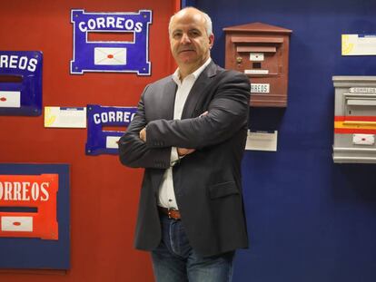 Modesto Fraguas, director de Filatelia, Imagen y Marca de Correos, en el Museo Postal y Telegráfico de Madrid.