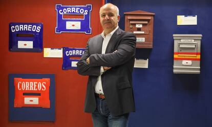 Modesto Fraguas, director de Filatelia, Imagen y Marca de Correos, en el Museo Postal y Telegráfico de Madrid.