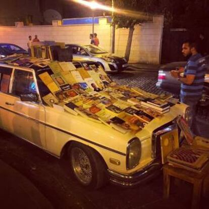 Gaith Bahdoosheh, cuando vendía libros sobre el capó de su Mercedes.