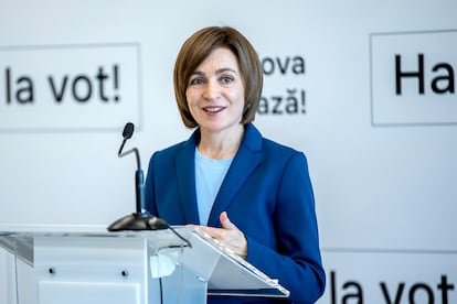 La presidenta moldava, Maia Sandu, en rueda de prensa este lunes en Chisináu.