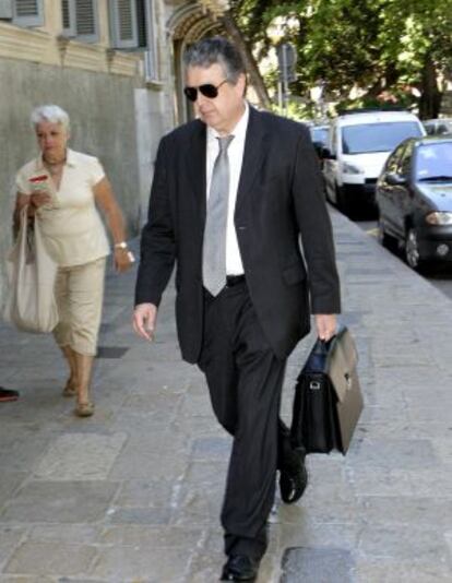 Joan María Pujals, a su llegada al juicio.