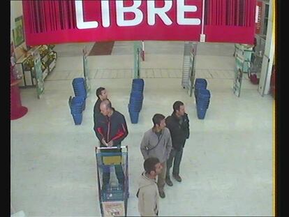 España y Francia distribuyen imágenes de cinco terroristas de ETA relacionados con la muerte del policía galo