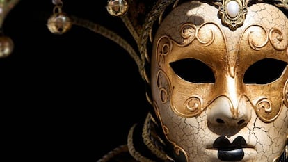 Elija máscara y disfraz, ¡estamos de carnaval!