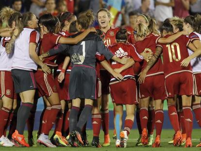 Las jugadoras celebran el triunfo ante Finlandia.