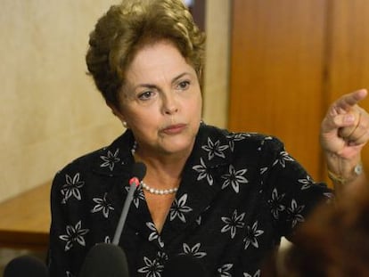 Dilma durante an&uacute;ncio de medidas para melhorar o futebol brasileiro.