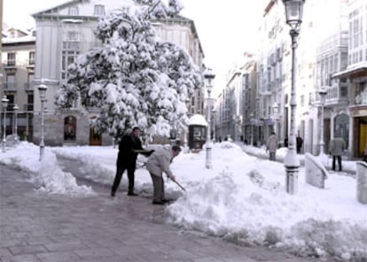 Imagen que presentaba el centro de Burgos esta mañana.