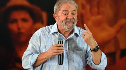 Lula discursa no lançamento de sua pré-candidatura, no dia 25 de janeiro