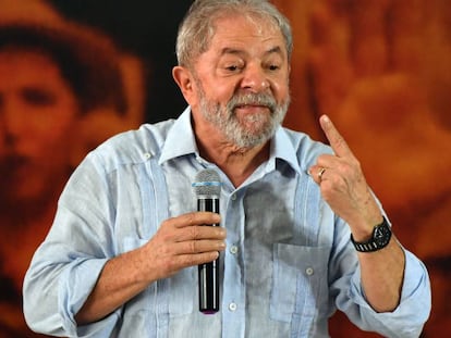 Lula discursa no lançamento de sua pré-candidatura, no dia 25 de janeiro