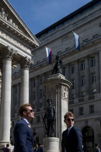 El Brexit ya afecta a la posición de la City de Londres (en la foto) como capital financiera de Europa.