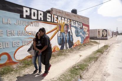 Las calles de Alto Comedero, el barrio construido por la organización Tupac Amaru, recuerdan al expresidente argentino Néstor Kirchner.