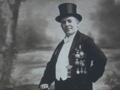 Manuel Rodríguez Saa, el ilusionista de Portomarín que se hacía llamar Conde de Waldemar.