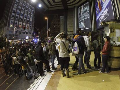 Colas en una sala de Madrid durante la Fiesta del Cine