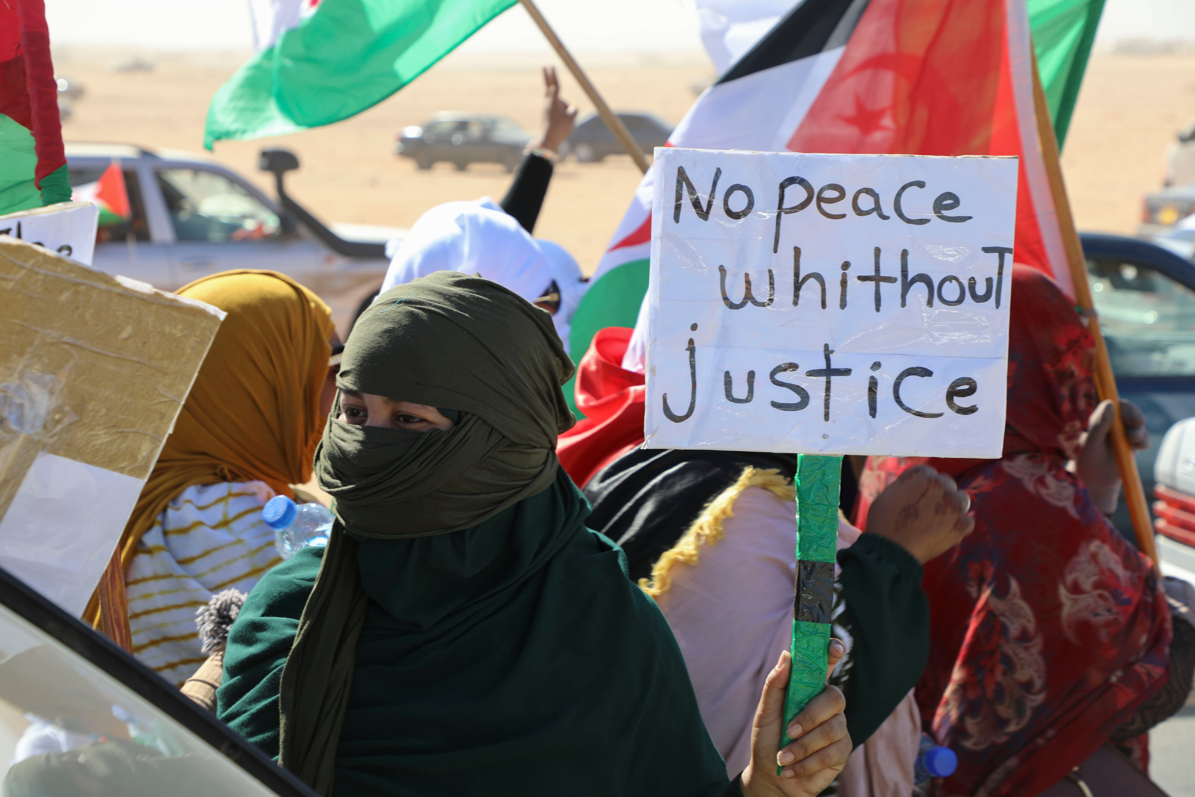 Marruecos busca inspiración en el modelo autonómico español ante el reto de ofrecer un autogobierno creíble para el Sáhara Marruecos busca inspiración en el modelo autonómico español ante el reto de ofrecer un autogobierno creíble para el Sáhara