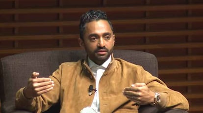 Chamath Palihapitiya durante o fórum da Escola de Negócios de Stanford em 10 de novembro.