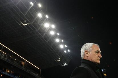 El técnico del Inter de Milán, Claudio Ranieri, en los instantes previos al duelo frente al Olympique.