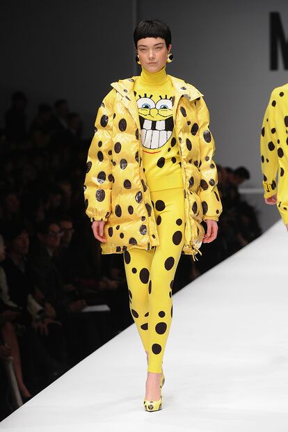 Moschino saca a desfilar a Bob Esponja