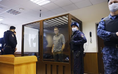 Navalny, en el Tribunal Municipal de Moscú, este sábado.