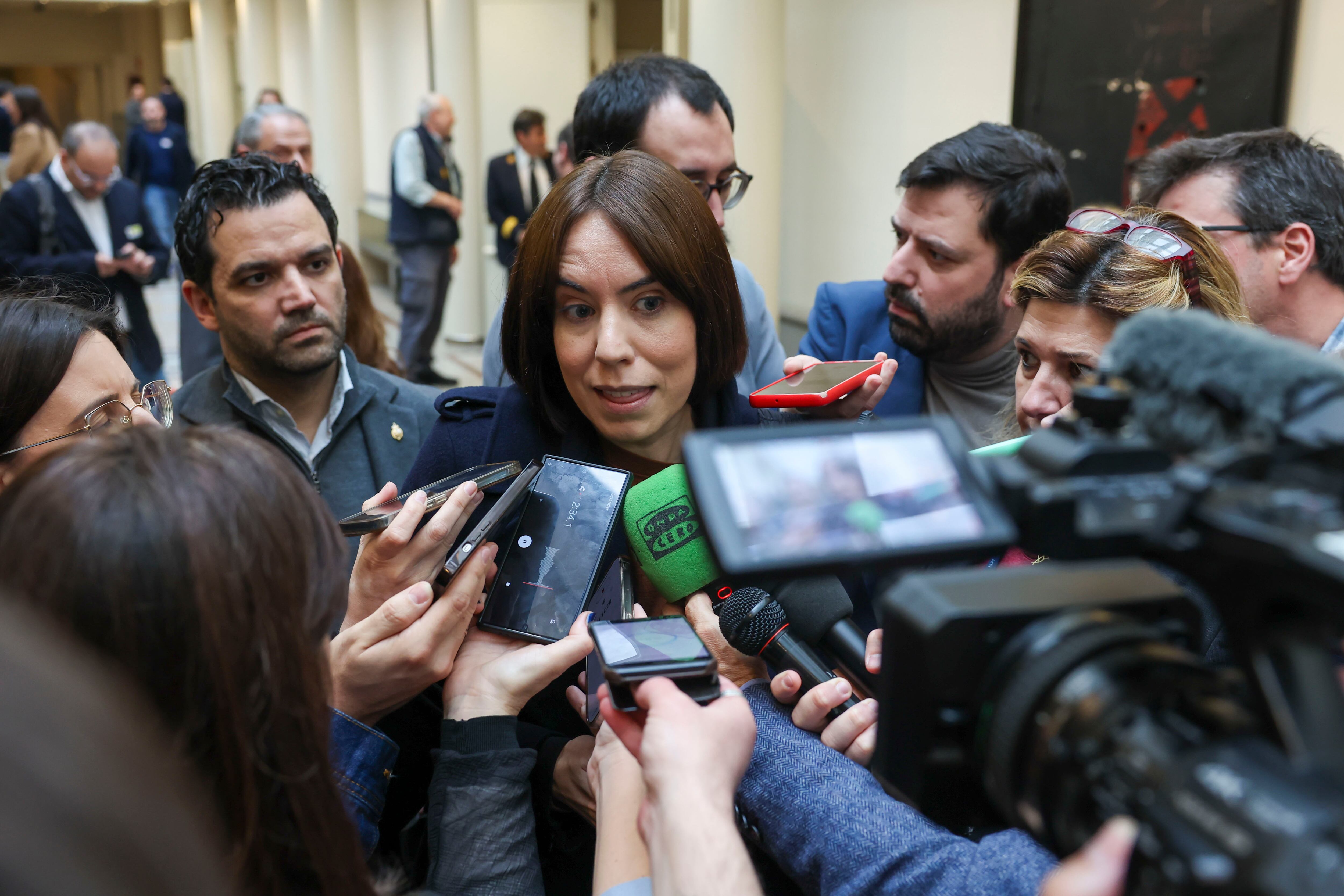 La izquierda presiona en el Congreso para la dimisión de Mazón