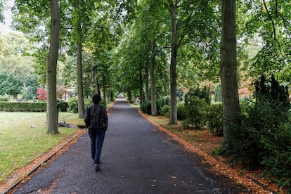 Han likes to come and walk through this Berlin cemetery, a quiet and green space.