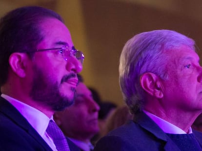 Hugo Eric Flores, dirigente del PES, y Andrés Manuel López Obrador.