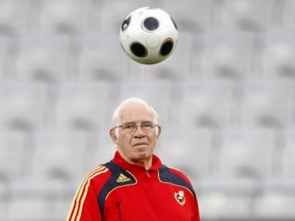 Aragon&eacute;s, durante un entrenamiento en la Eurocopa 2008.