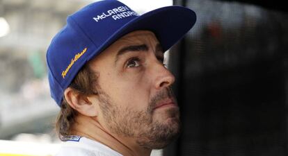 Alonso, en el puesto de McLaren-Honda-Andretti del circuito de Indianápolis.