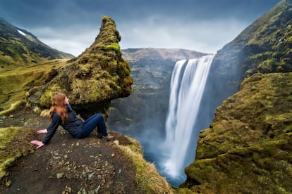 La cascada de Skógafoss, al sur de Islandia. 