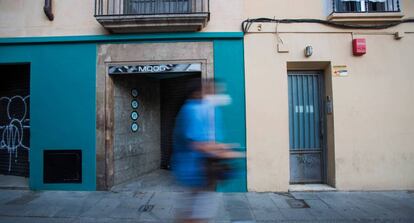 Amant del flamenc, era assidu del Villa Rosa (carrer Arc del Teatre), avui discoteca.