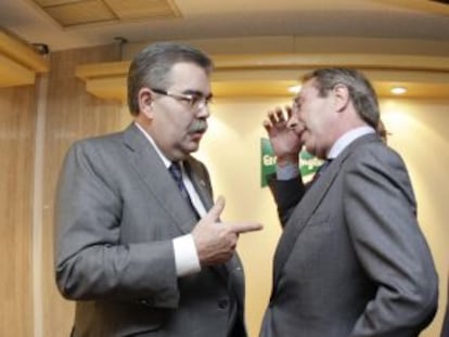 Juan Soler y Vicente Soriano, en un acto en 2008.