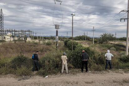 Los integrantes de la caravana no tuvieron acceso a baños o alimentos durante el largo trayecto.