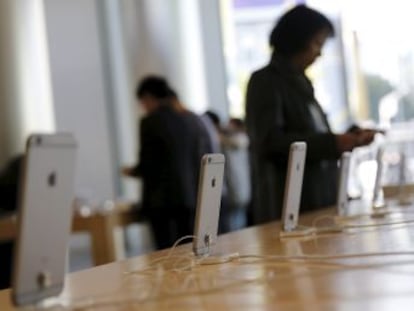 Telas sensíveis de um número indeterminado de telefones da Apple estão deixando de responder