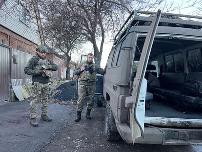 Yuri and Yarloslav prepare the vehicle for a mission along the Bakhmut front. 